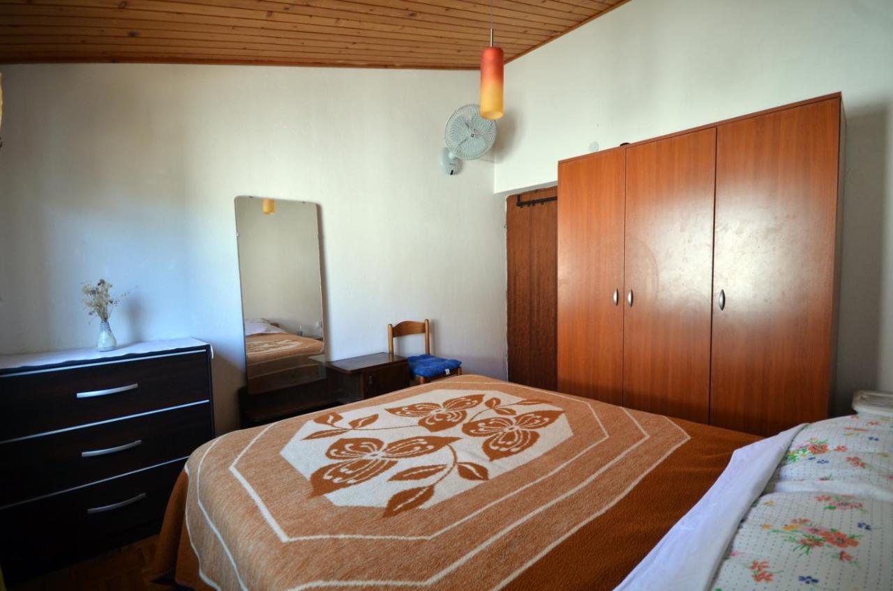 Blue Sky Apartment Primosten Exterior photo
